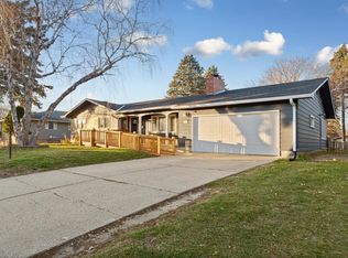 1022 3rd St SW, Faribault, MN 55021