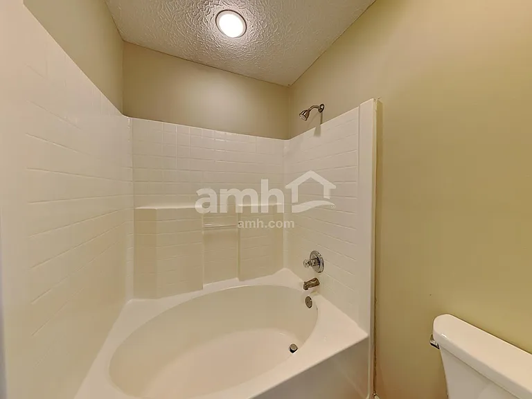 5691 Levi Kramer Blvd — Photo 10