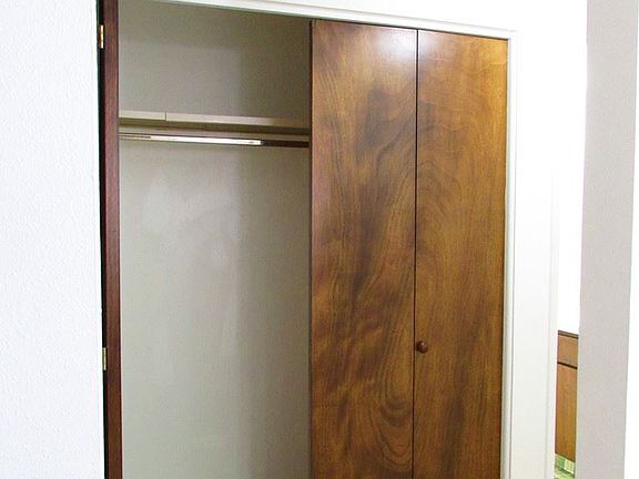 3rd image of 131 W Sussex Ave APT 7