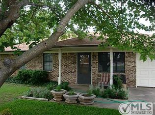 1602 Rand Rd, Kaufman, TX 75142