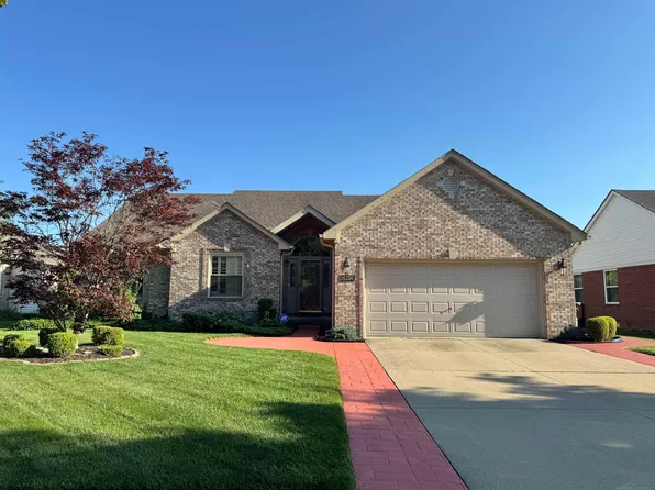 36250 Saint Clair Dr, New Baltimore, MI 48047