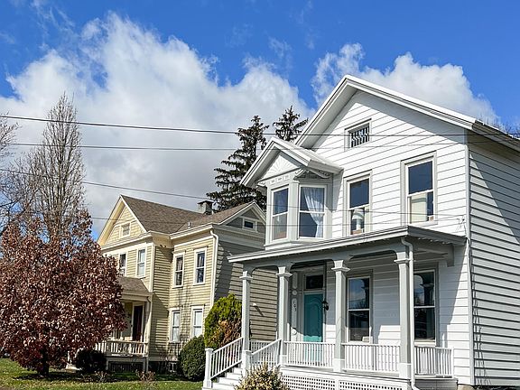 2nd image of 103 N 5th St