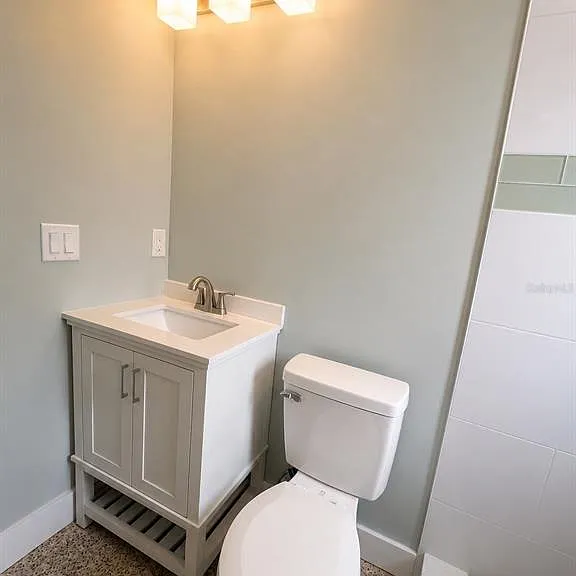 40 82nd Ave S #1 — Photo 31