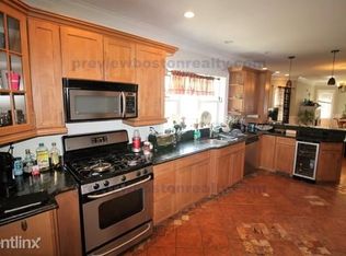53 Hobart St #1SD, Brighton, MA 02135