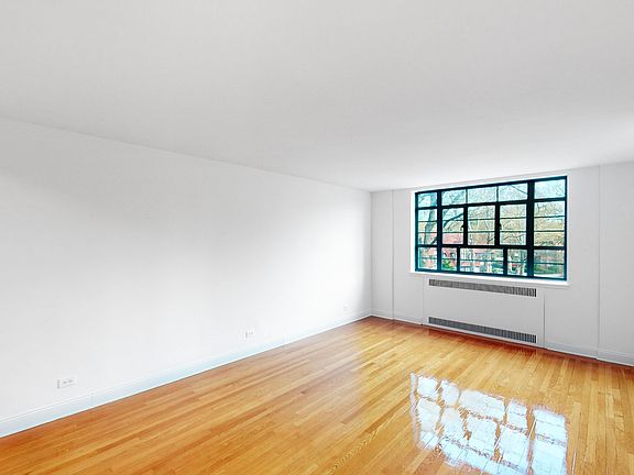 2nd image of 150 Greenway Ter APT 43E
