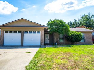 3405 Spring Meadows Dr, Arlington, TX 76014