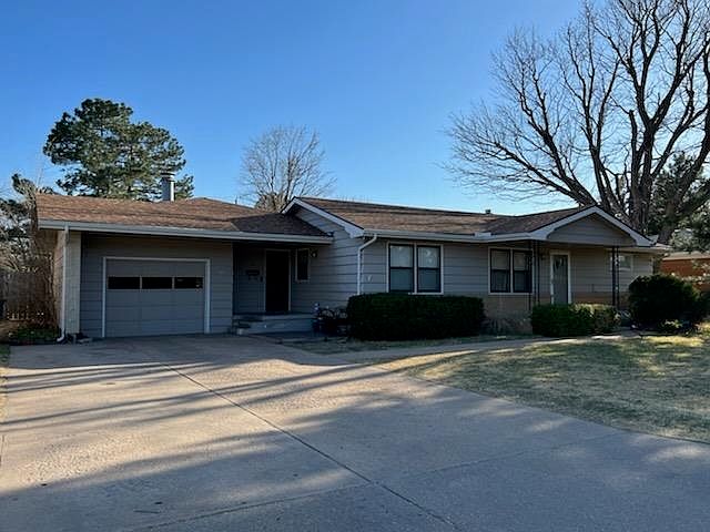 1st image of 307 Campus Dr