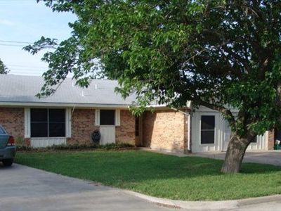 418 E Phillips Ct, Grand Prairie, TX, 75051