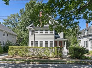 18 Waverley St #18, Belmont, MA 02478
