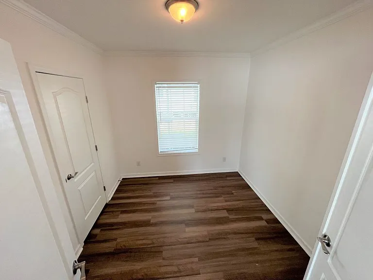 5620 Woodford St #5620E — Photo 12