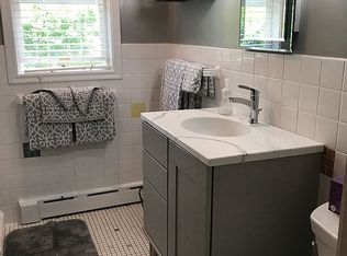 1328 Ridgeview Dr, Montevideo, MN 56265