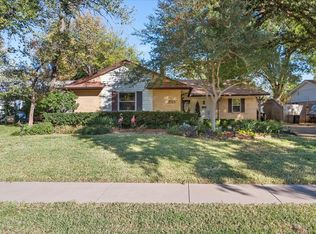 2513 Timberlake Dr, Irving, TX 75062