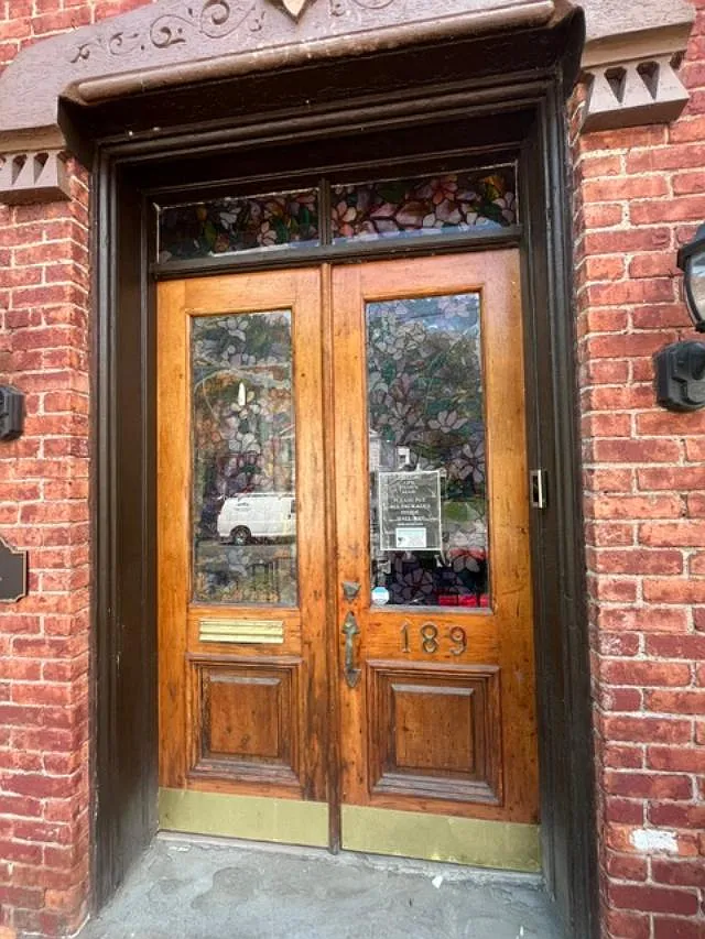 Building Photo - 189 Hill St #1