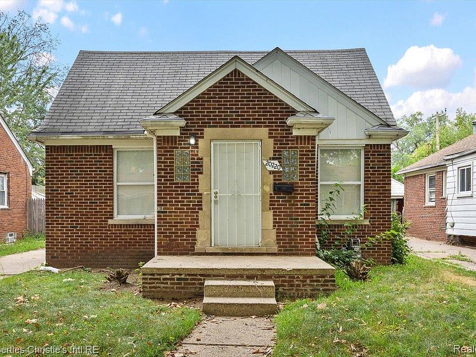 20220 Glastonbury Rd, photo 2