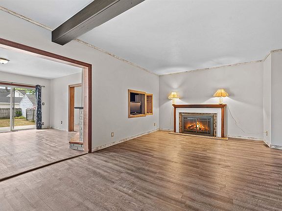 2nd image of 1315 Garfield Ave