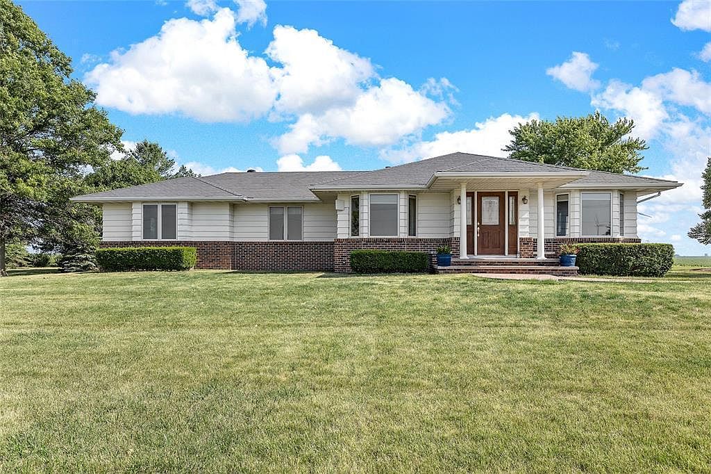1505 Iowa 85, Montezuma, IA 50171 Zillow