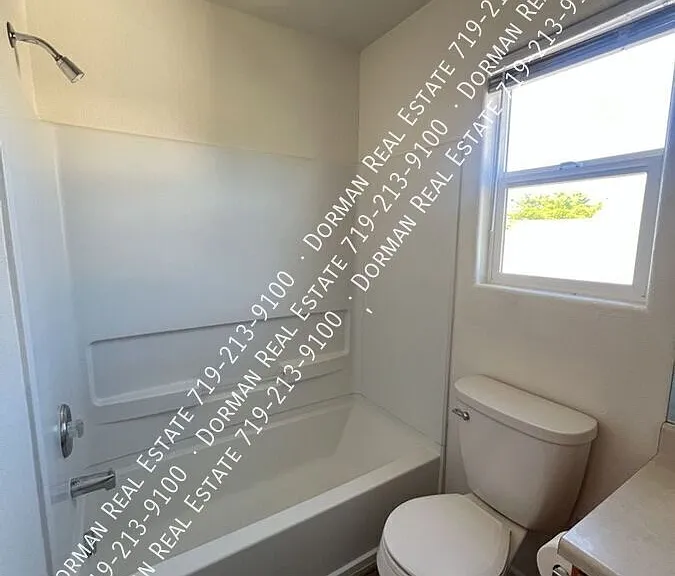8774 Silver Glen Dr — Photo 25