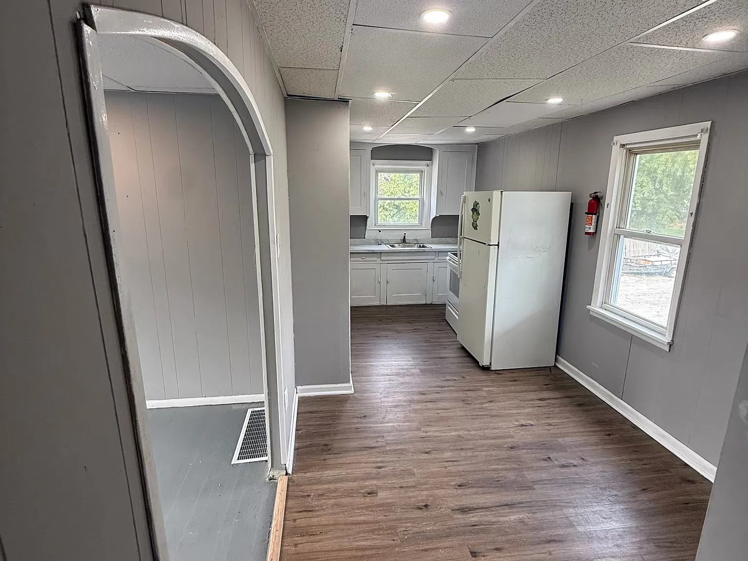 1 bed, $1,050 — Photo 3
