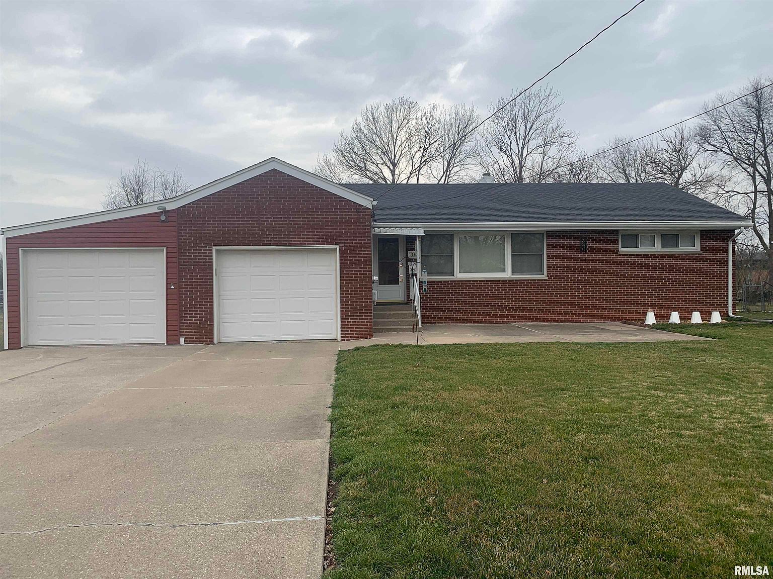 170 S Pleasant Ave Galesburg IL 61401 MLS CA1027777 Zillow