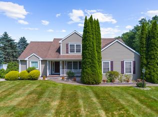 15 Sweet Meadow Dr, South Windsor, CT 06074