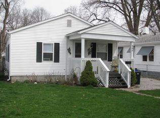 948 W Cushing St, Decatur, IL 62526