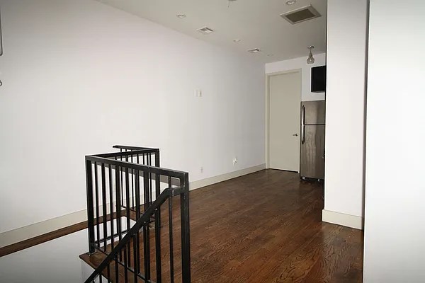 Rented by Grand & Co. | media 46