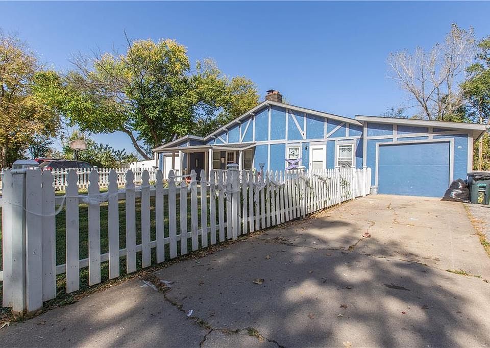 1st image of 5648 Crest Dr