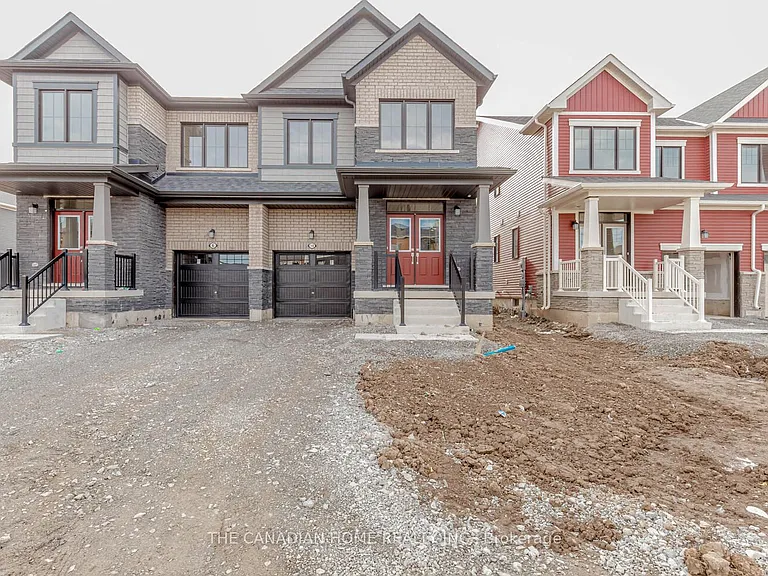 10 Sunflower Cres — Photo 1