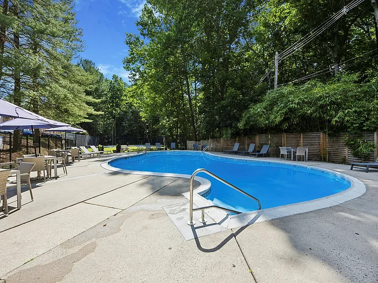 340 Media Station Rd — Photo 38