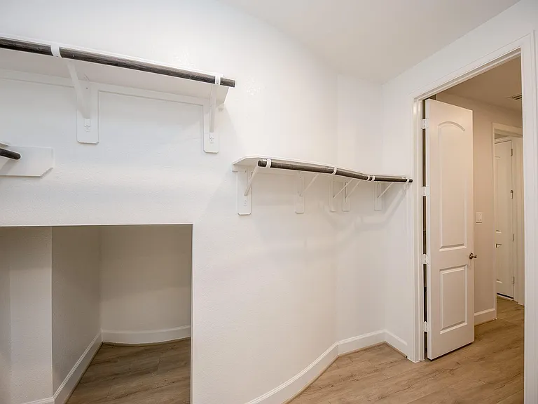 29819 Breezy Pines Loop — Photo 40