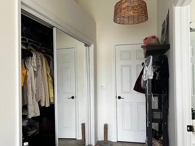 8715 Lake Place Ln #6A — Photo 20