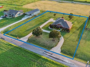 5025 Old Town Rd, Whitesboro, TX 76273