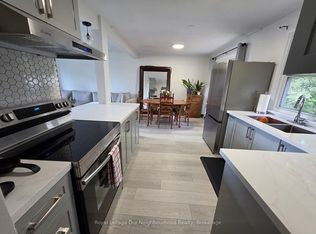32 Marchington Circle, Toronto, ON M1R 3M4