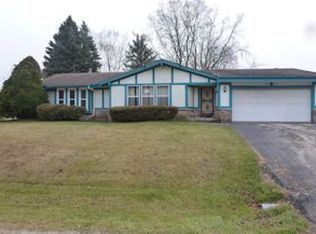 8015 Gina Dr, Racine, WI 53406