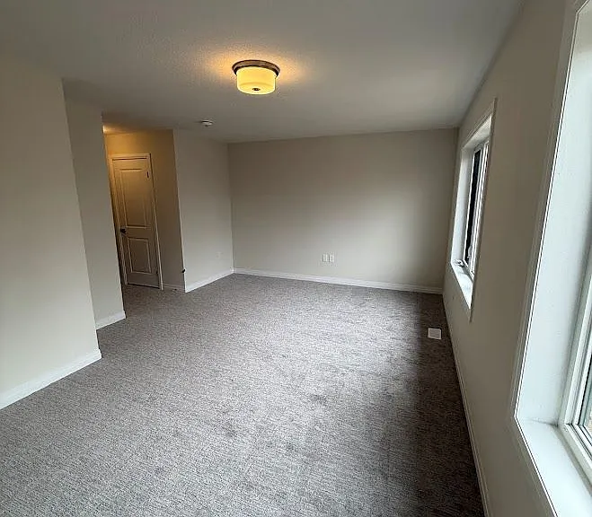 660 Colborne St W #13 — Photo 27