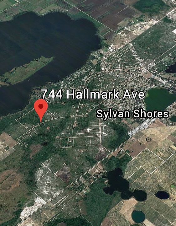 2nd image of 744 Hallmark Ave
