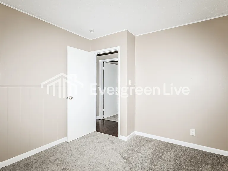 6412 W Ray St — Photo 9