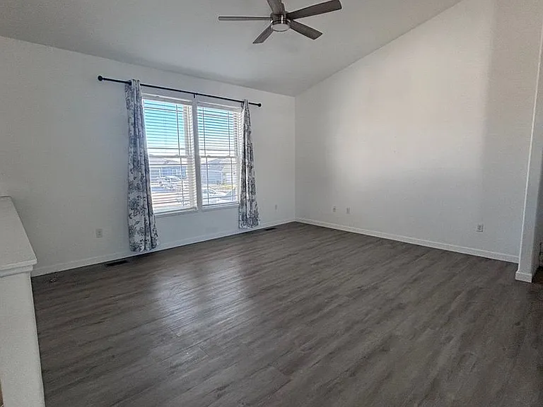 10 Mulberry Loop NE — Photo 2