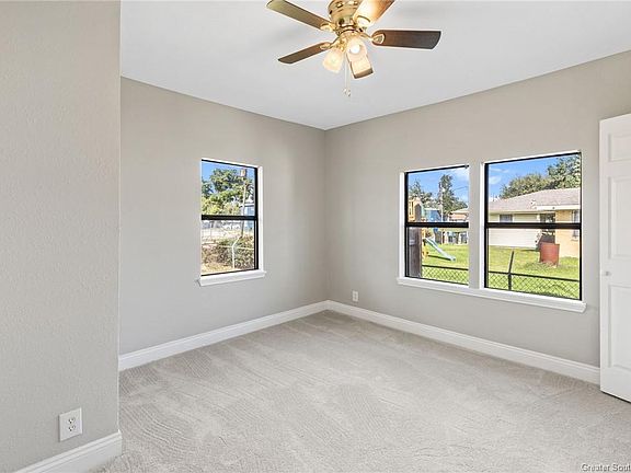 5th image of 3227 Aster St