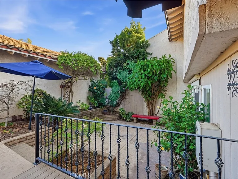 2235 El Capitan Dr — Photo 11