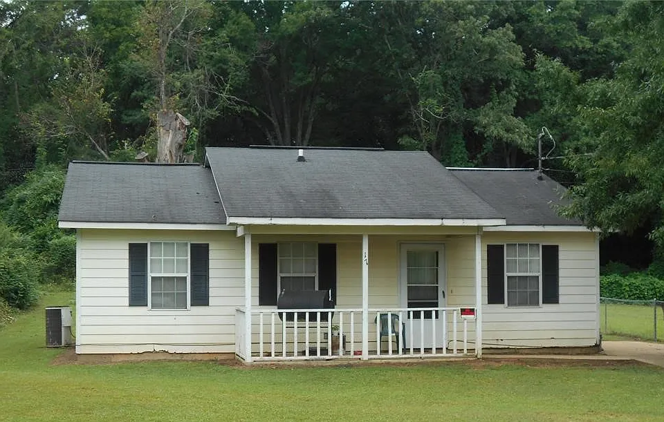 17 Barnard Ave