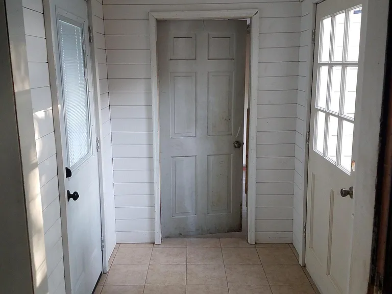 3301 E Jasper St — Photo 11