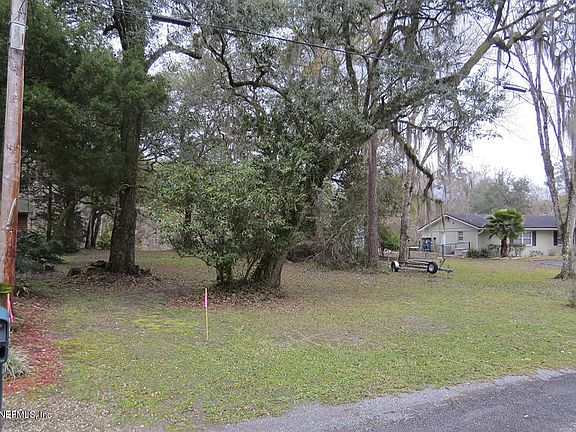 5th image of 3787 Forest Dr