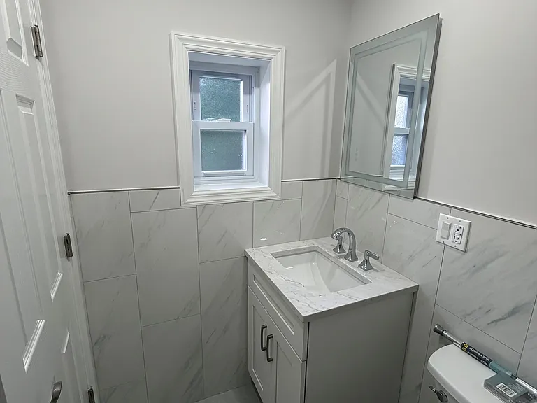 501 Taylor Ave #2 — Photo 10