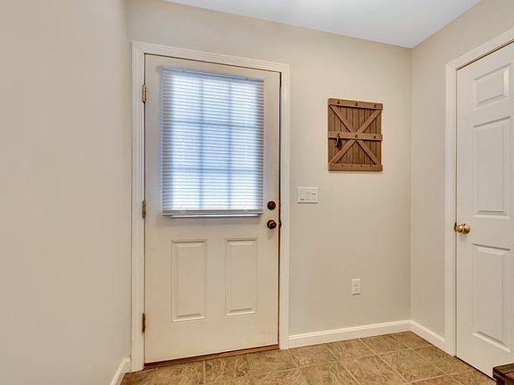 2nd image of 9 Beechwood Ave