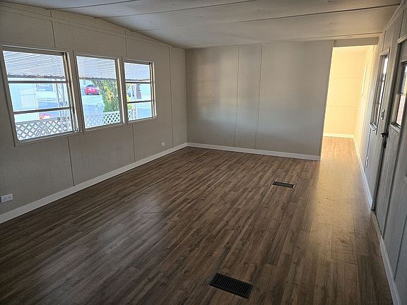 5th image of 701 S Dobson Rd #31