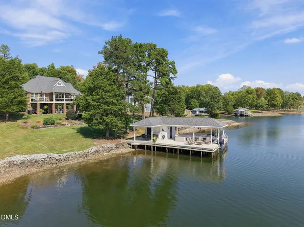 160 Crystal Bay Rd, Semora, NC 27343