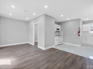 484 Compton Ave, Perth Amboy, NJ 08861