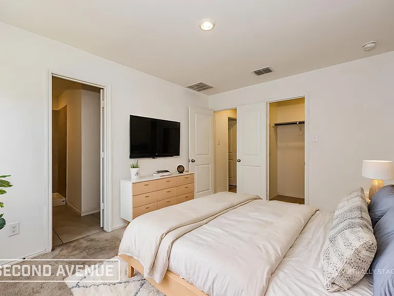 8732 Texas Risinger Dr — Photo 9