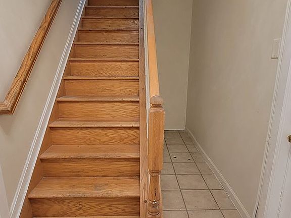 5th image of 39 E North Ave #2W